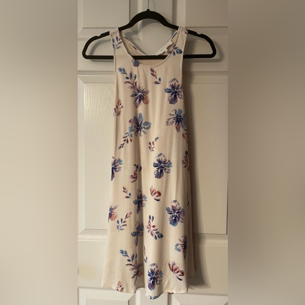 ASTR Rena Racerback Swing Dress - Picture 2 of 5